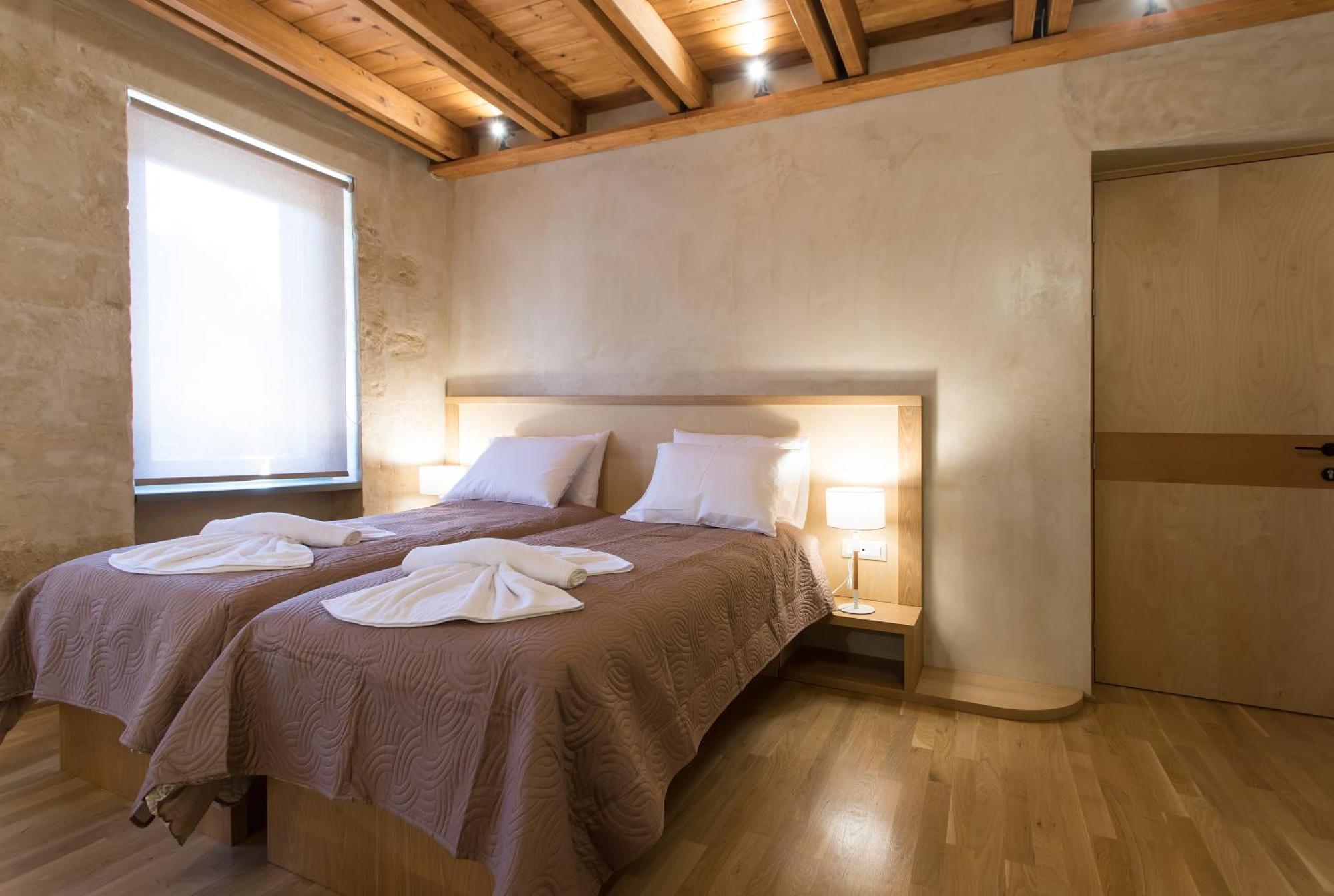Polixeny'S Suites Chania  Exterior photo